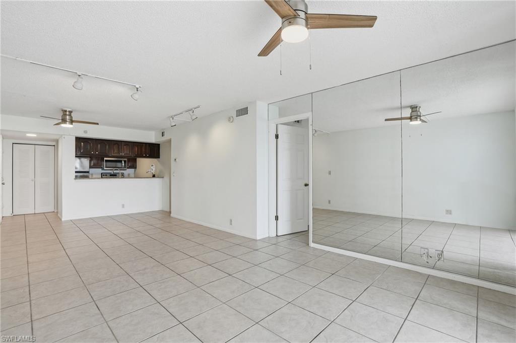 2885 Palm Beach Blvd 301 Property Photo 3