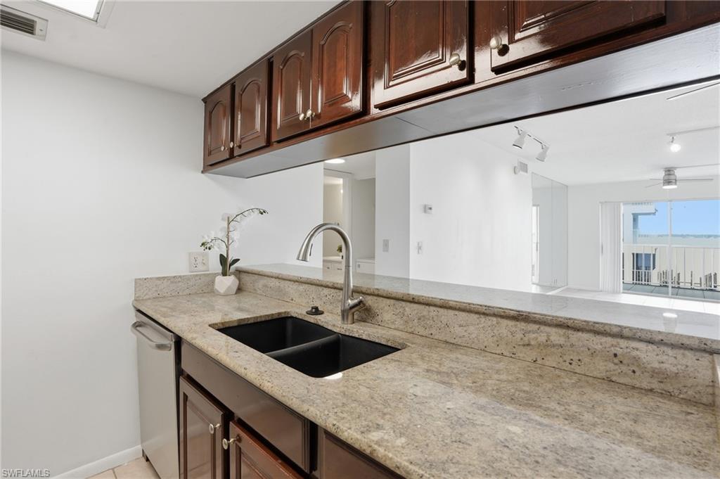 2885 Palm Beach Blvd 301 Property Photo 6