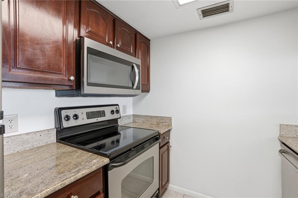 2885 Palm Beach Blvd 301 Property Photo 7