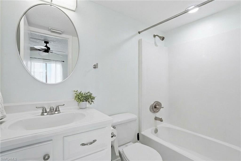 2885 Palm Beach Blvd 301 Property Photo 12