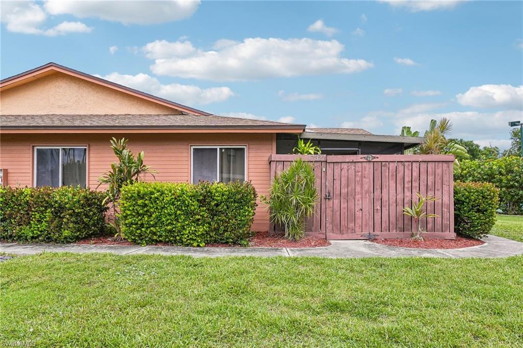 17327 Birchwood Ln Property Photo 2