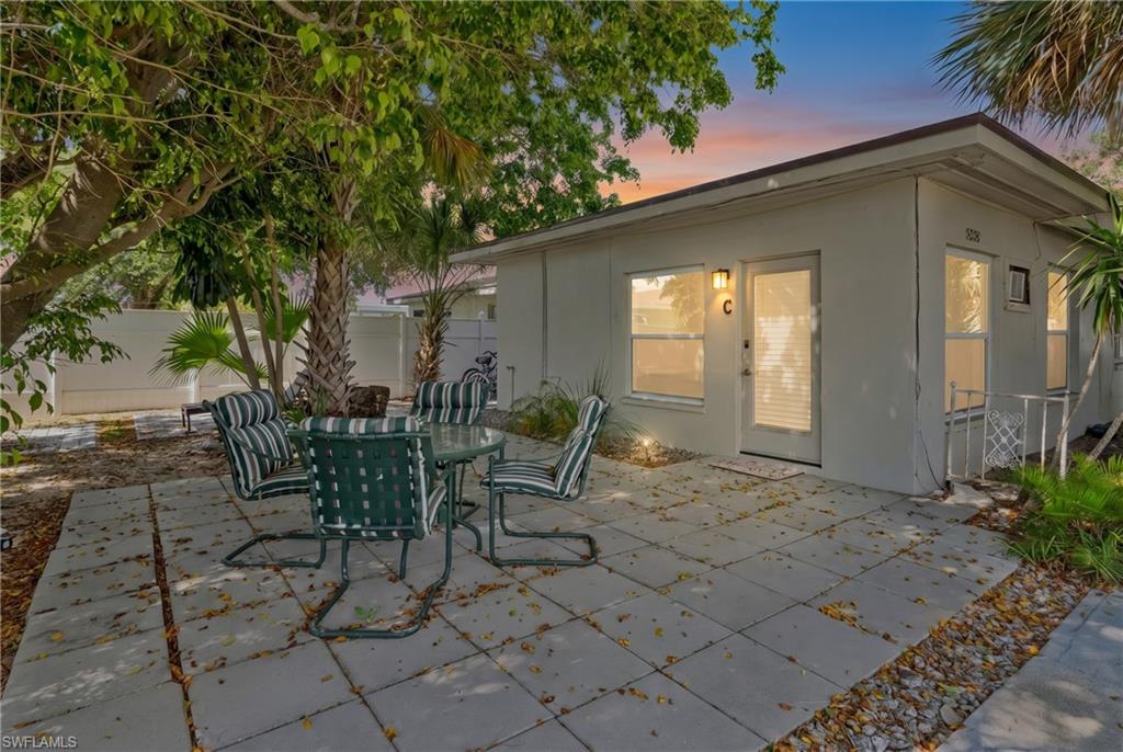 5226 Coronado Pkwy C Property Photo 1
