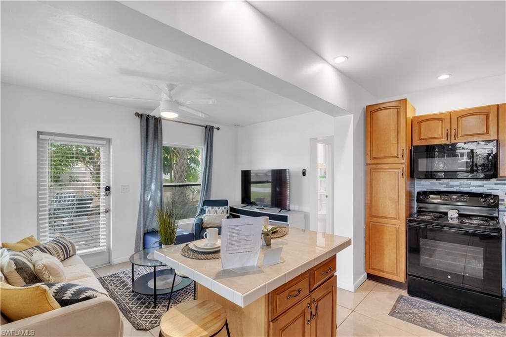 5226 Coronado Pkwy C Property Photo 7