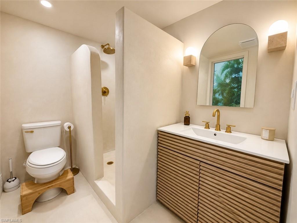 1717 Sunset Pl Property Photo 14