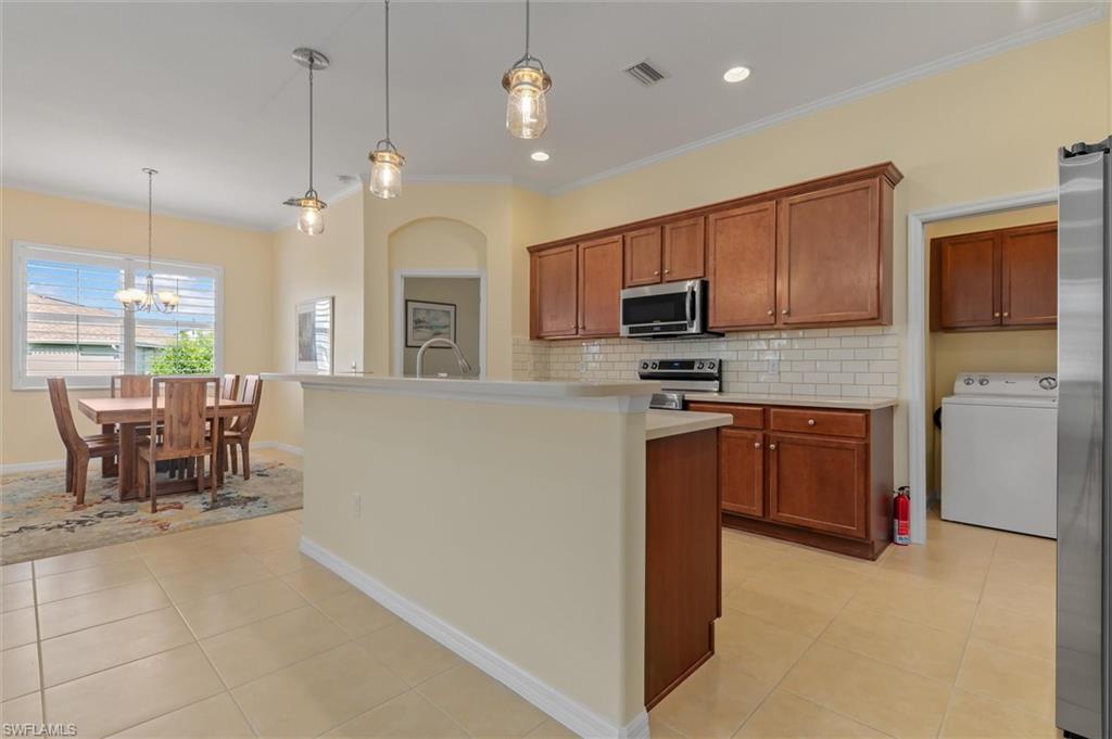 1837 Knights Bridge Trl Property Photo 9