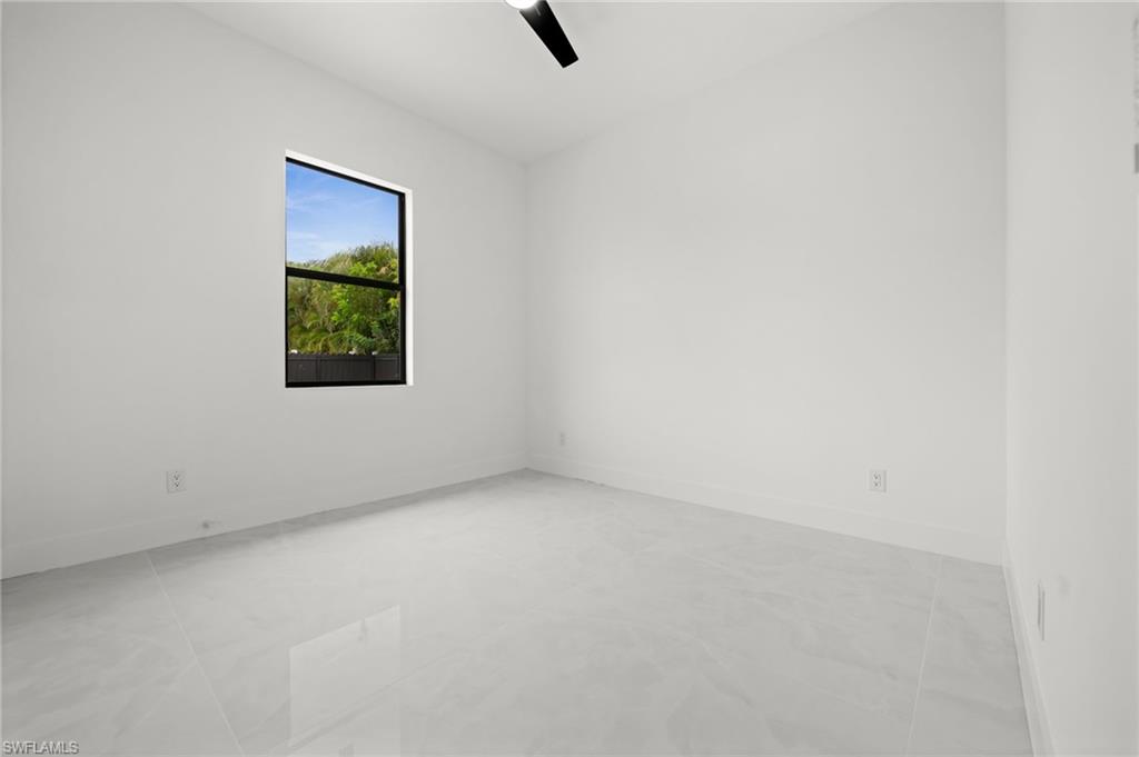 1102 Sw 42nd St Property Photo 36