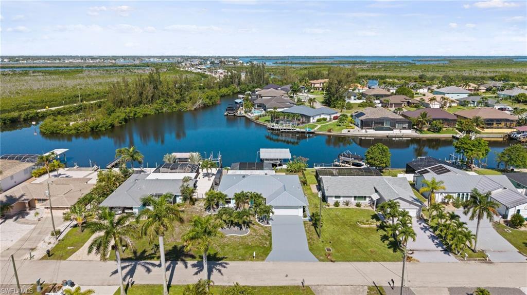 12213 Star Shell Dr Property Photo 6
