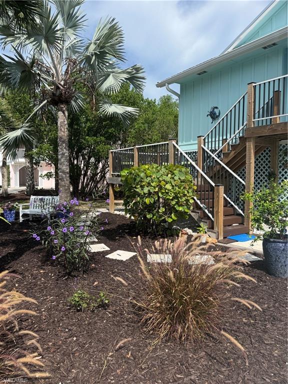 1318 Junonia St Property Photo 4