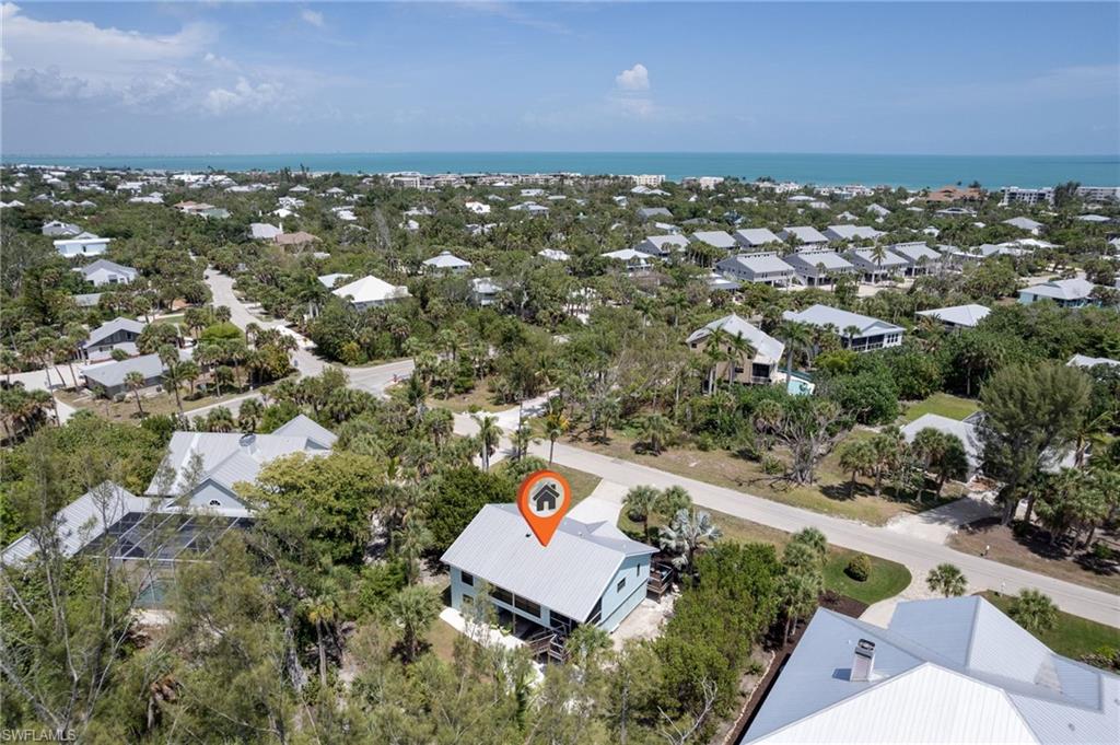 1318 Junonia St Property Photo 32