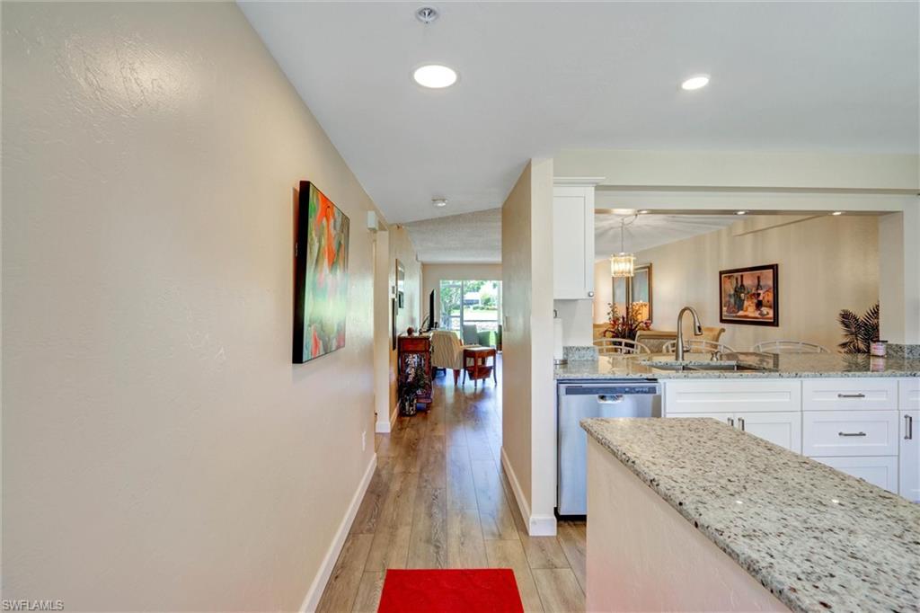 9900 Sunset Cove Ln 114 Property Photo 10