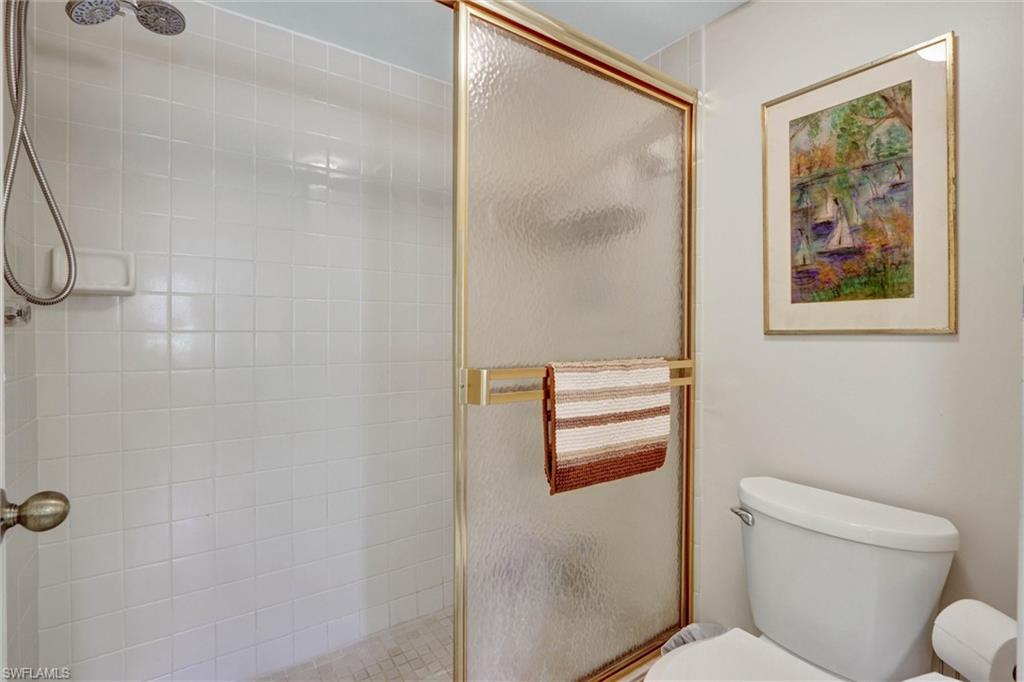 9900 Sunset Cove Ln 114 Property Photo 16