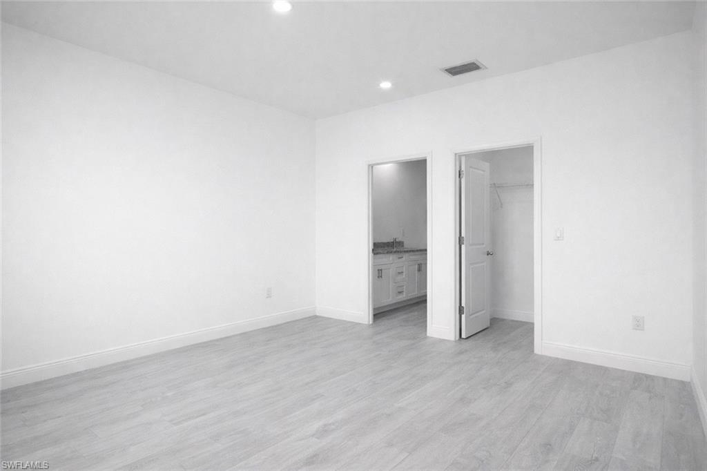 1239 County St E Property Photo 3