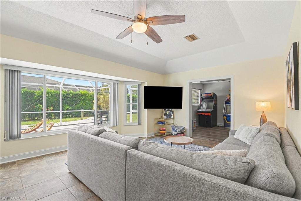 23531 Dunstan Ave Property Photo 19
