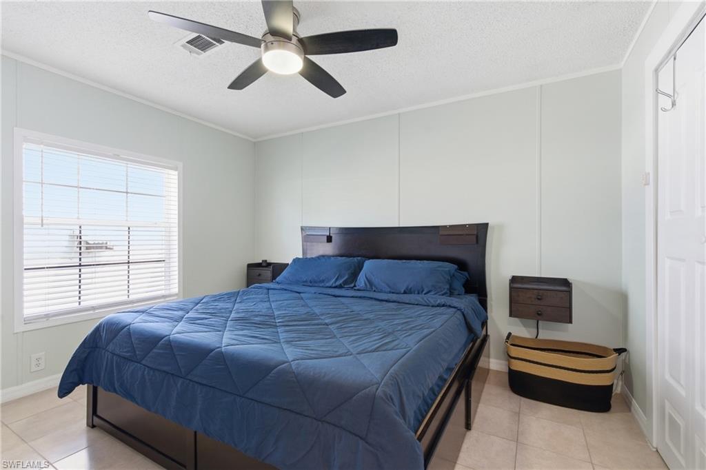 5558 Palm Beach Blvd 105 Property Photo 6
