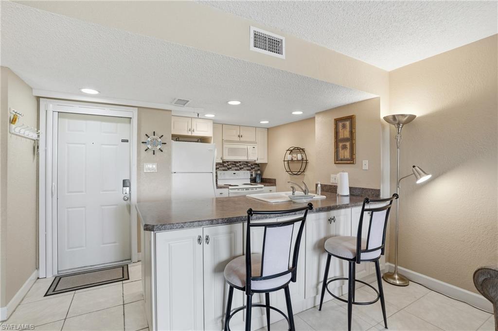 3170 Matecumbe Key Rd 127 Property Photo 3