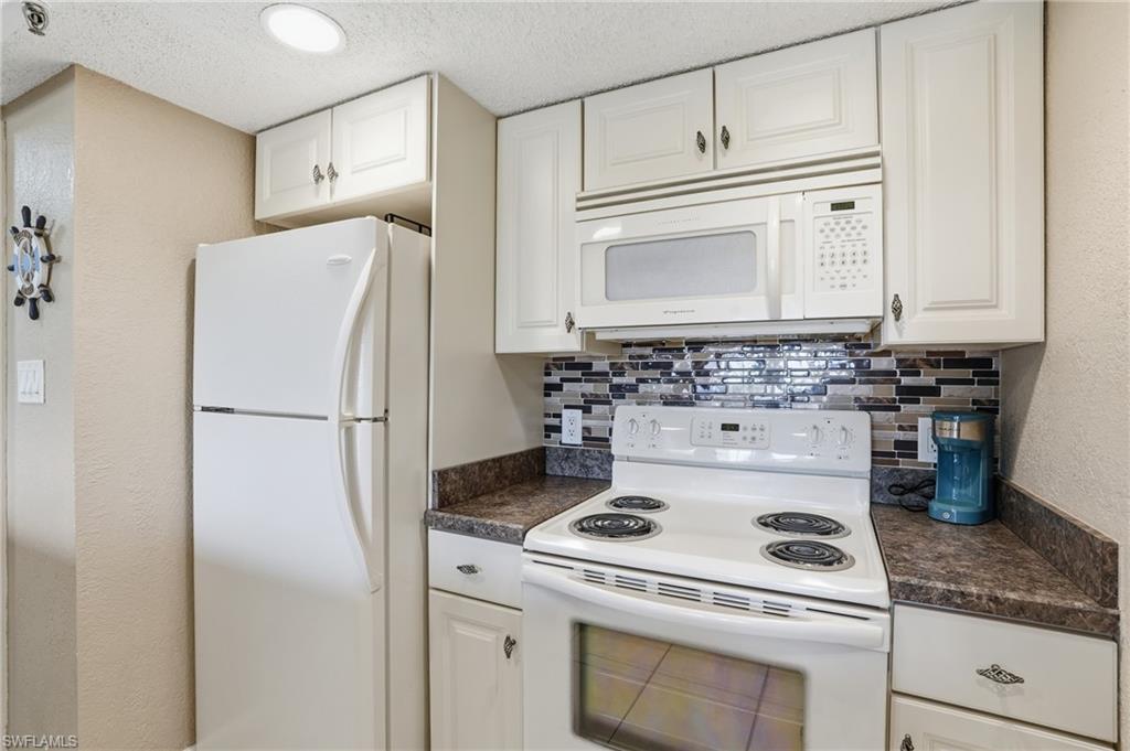 3170 Matecumbe Key Rd 127 Property Photo 4