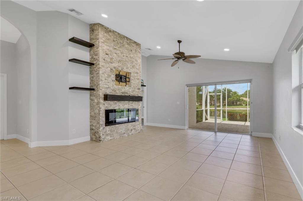 2232 Summersweet Dr Property Photo 5