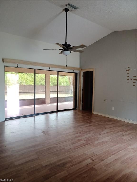 5230 Montego Ln Property Photo 3