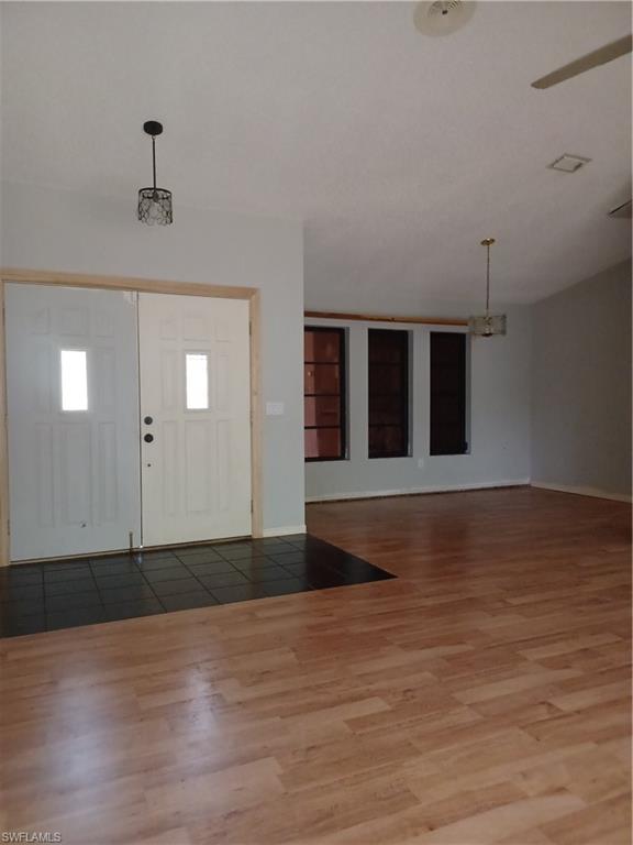 5230 Montego Ln Property Photo 4