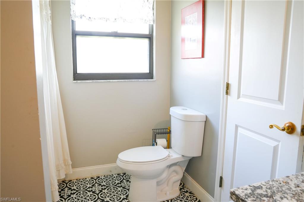114 Greenwood Ave Property Photo 24