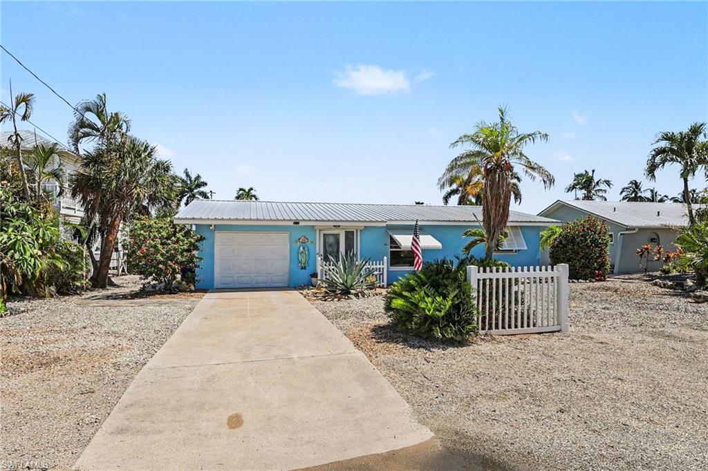 3608 Rita Ln Property Photo 3