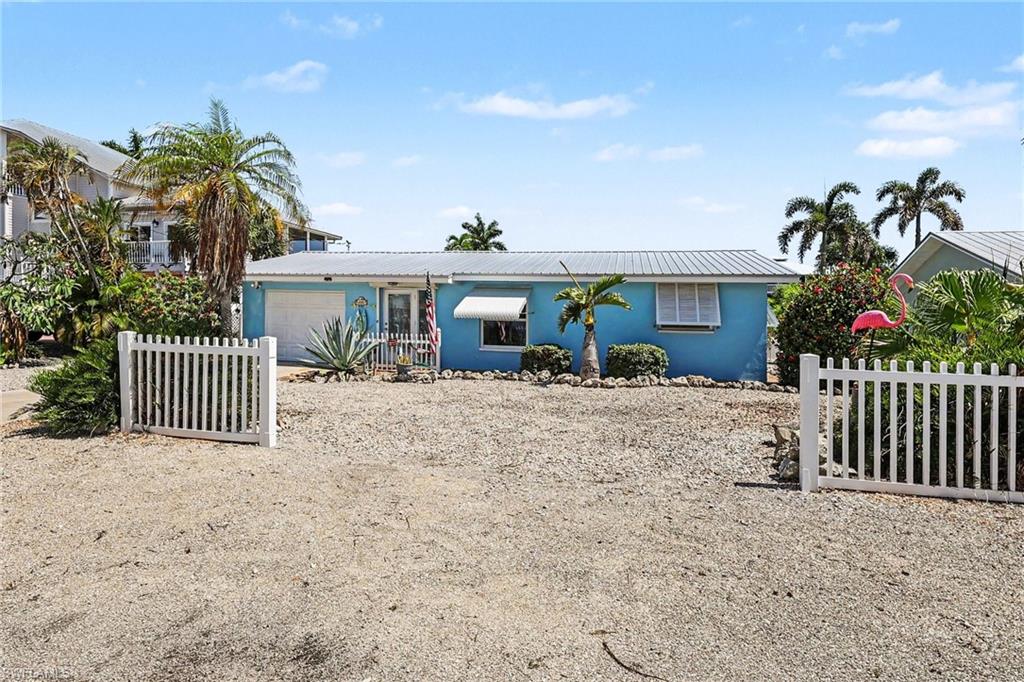 3608 Rita Ln Property Photo 4