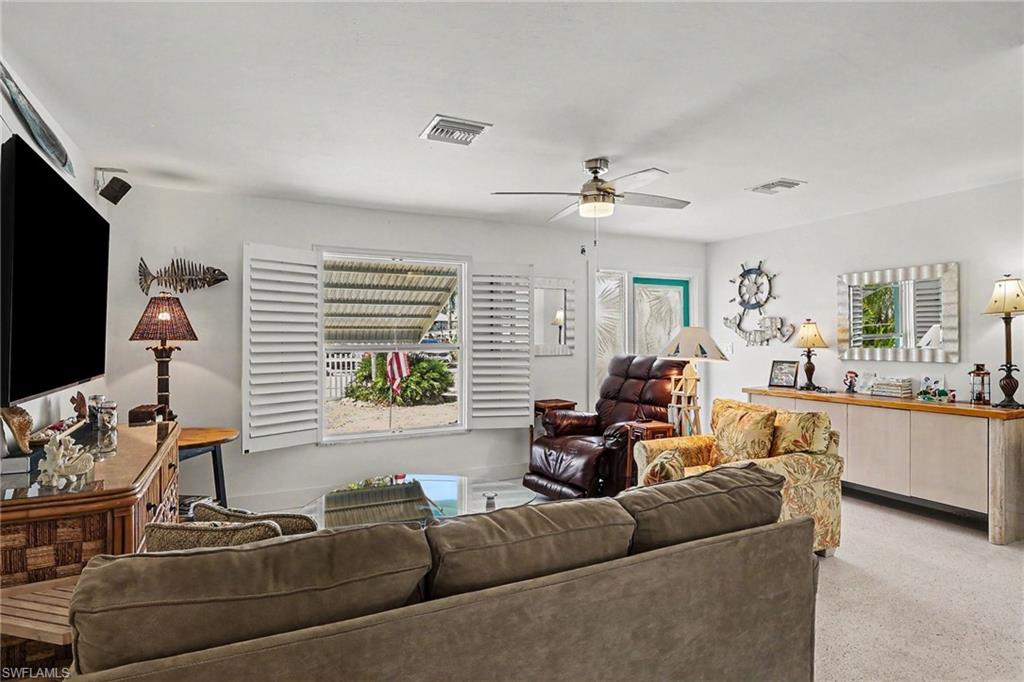 3608 Rita Ln Property Photo 8