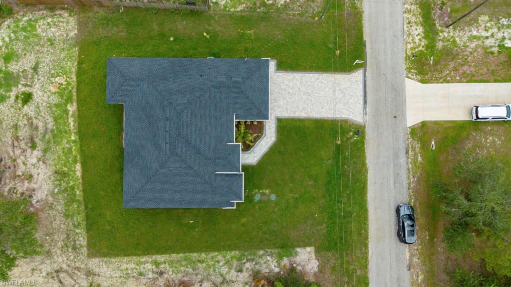 814 Clayton Ave Property Photo 23