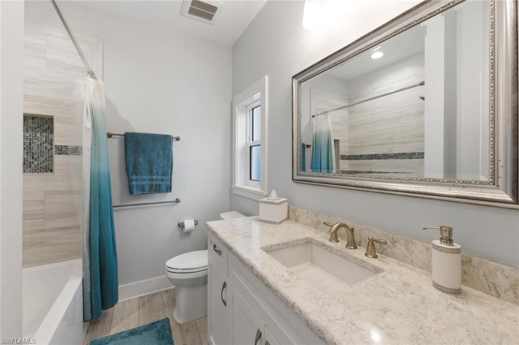 7660 Bocilla Ln Property Photo 32