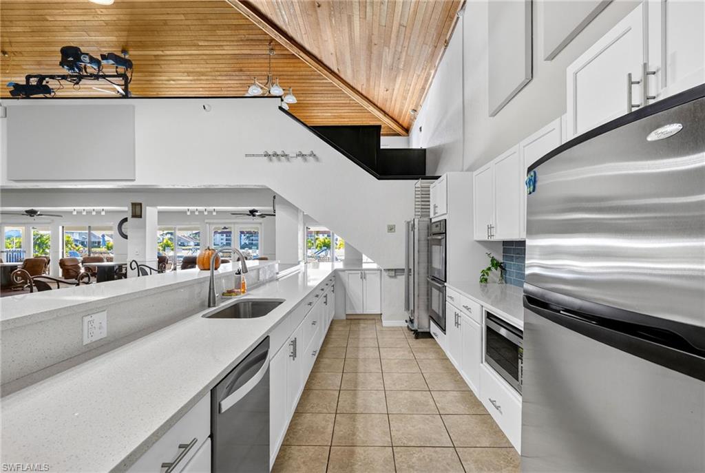 11250 Caravel Cir 306 Property Photo 33