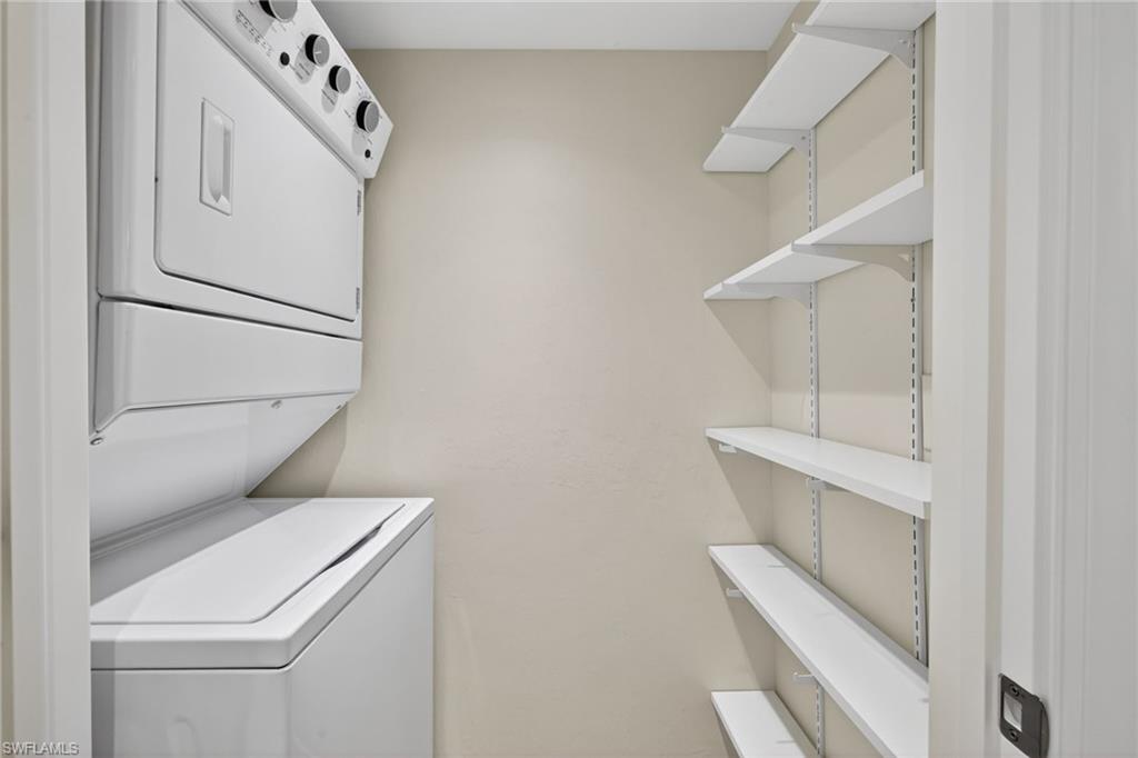 2721 W Gulf Dr 108 Property Photo 23