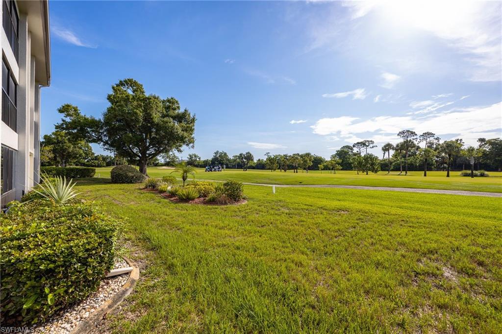 5905 Trailwinds Dr 812 Property Photo 2