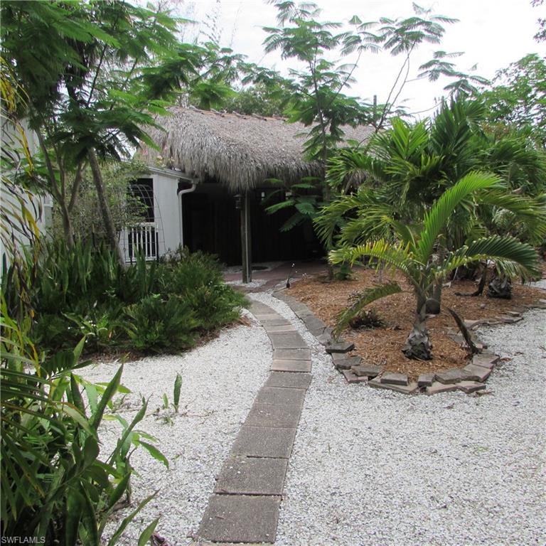 7697 Beach Daisy Ln Property Photo 1