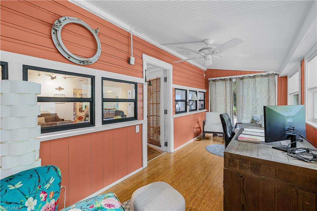 7697 Beach Daisy Ln Property Photo 12