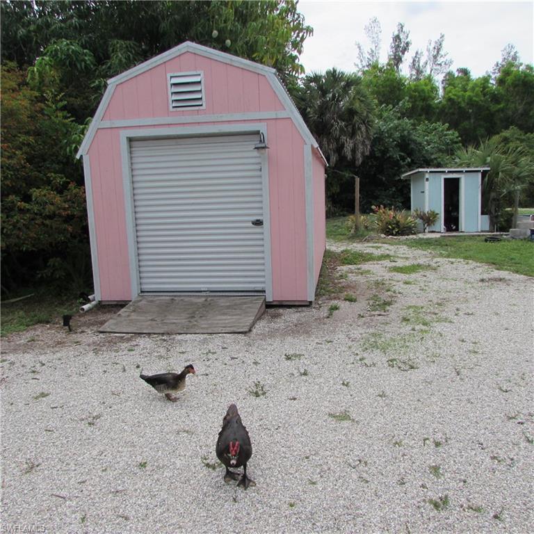 7697 Beach Daisy Ln Property Photo 22