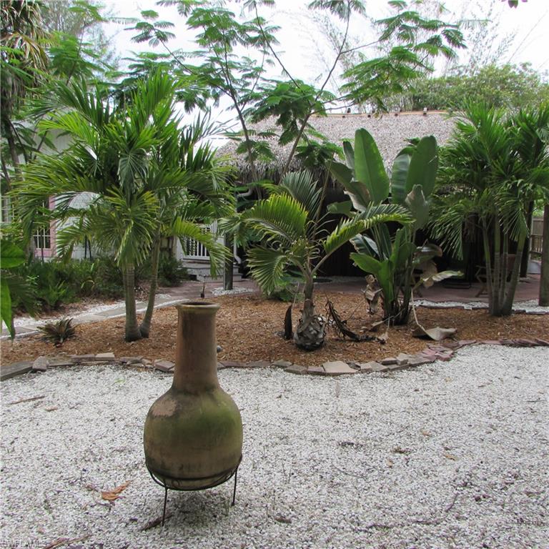 7697 Beach Daisy Ln Property Photo 38