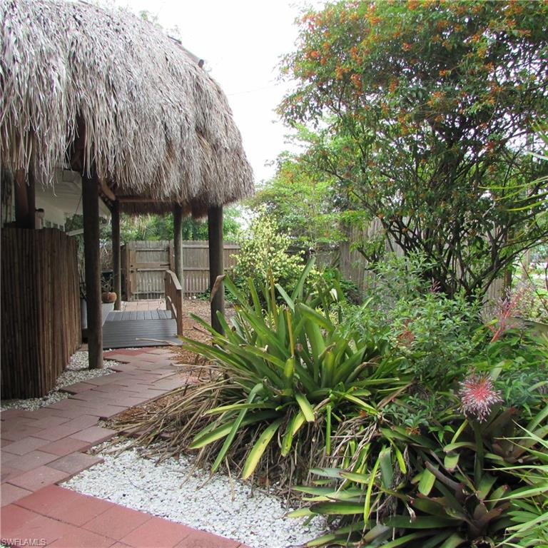7697 Beach Daisy Ln Property Photo 39