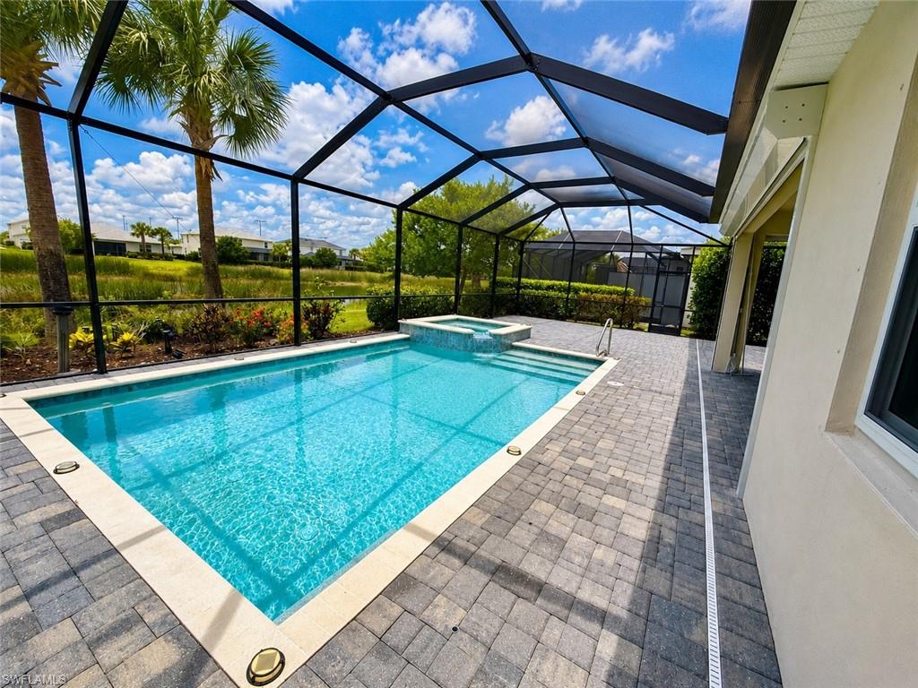 43668 Tree Top Trl Property Photo 3
