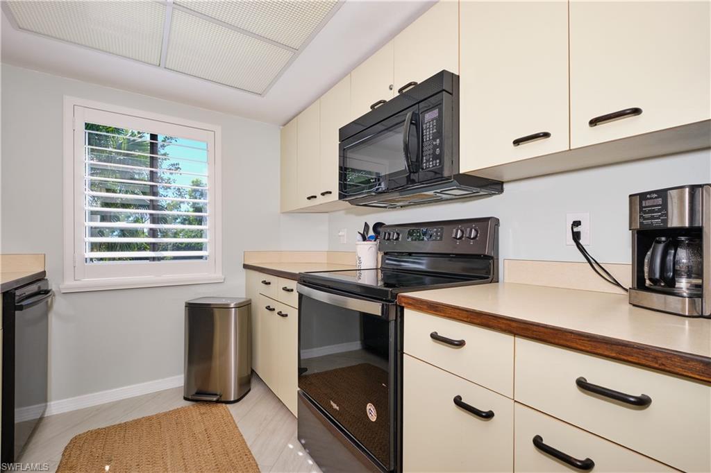 15121 Bagpipe Way 202 Property Photo 11