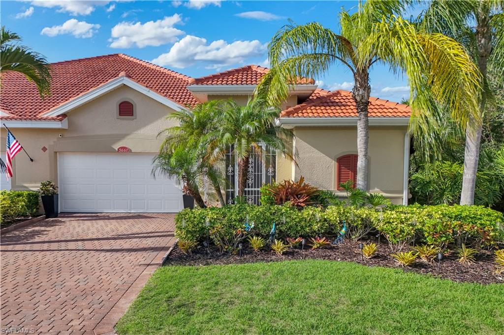 5661 Kensington Loop Property Photo 2