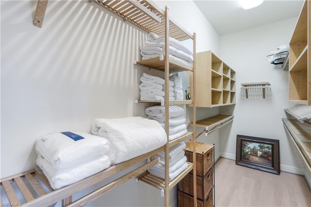 5661 Kensington Loop Property Photo 16