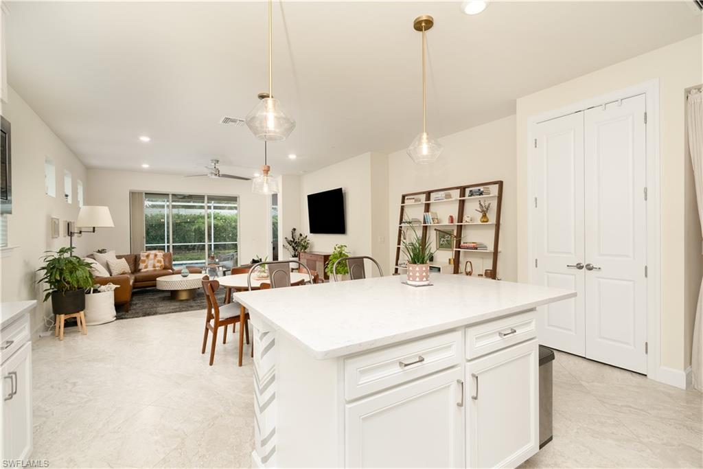10779 Manatee Key Ln Property Photo 5