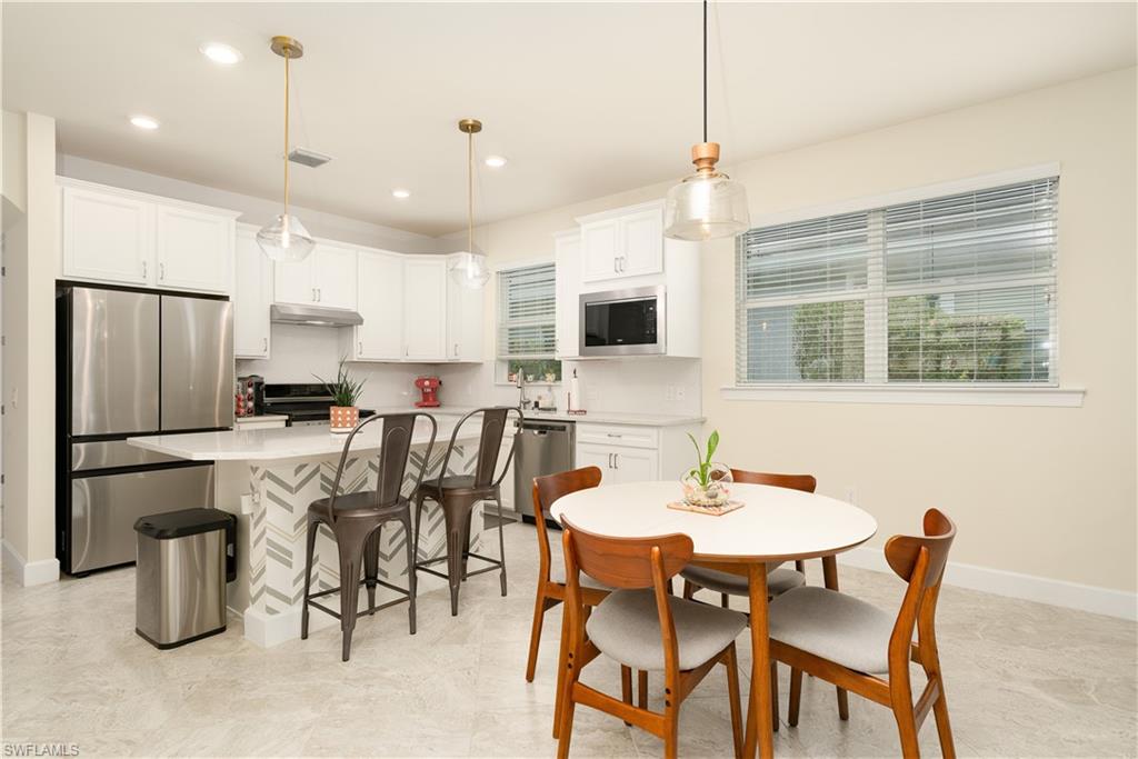 10779 Manatee Key Ln Property Photo 6
