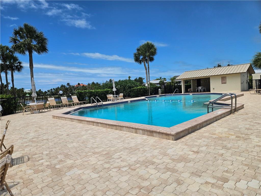 21470 Bay Village Dr 244 Property Photo 22