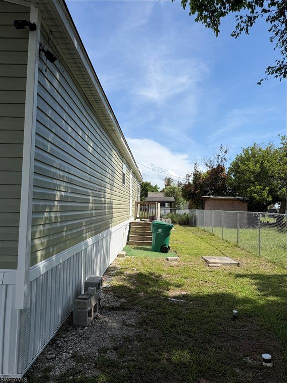 712 Maryland Ave Property Photo 2