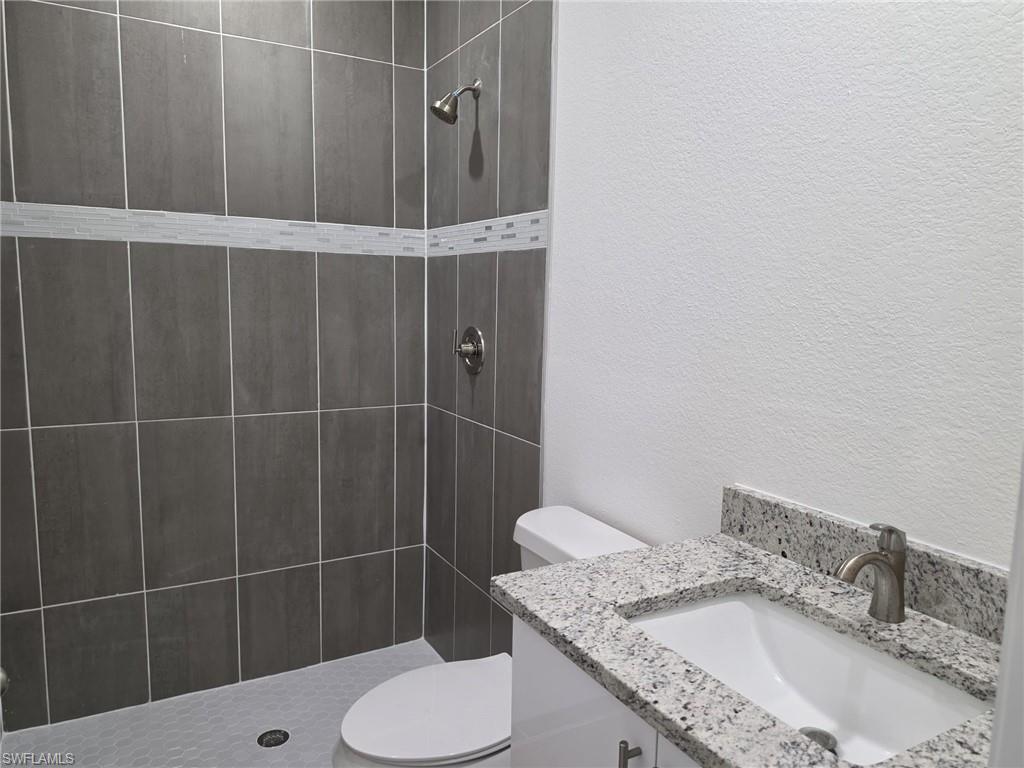 23/25 W 12th St Property Photo 4