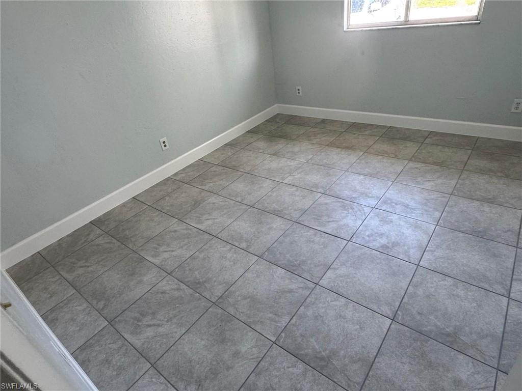 2027 Eloise Cir Property Photo 6