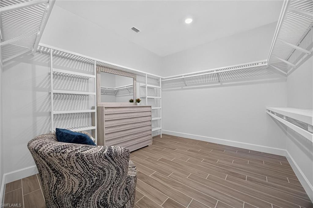 16105 Lakeland Dr Property Photo 22