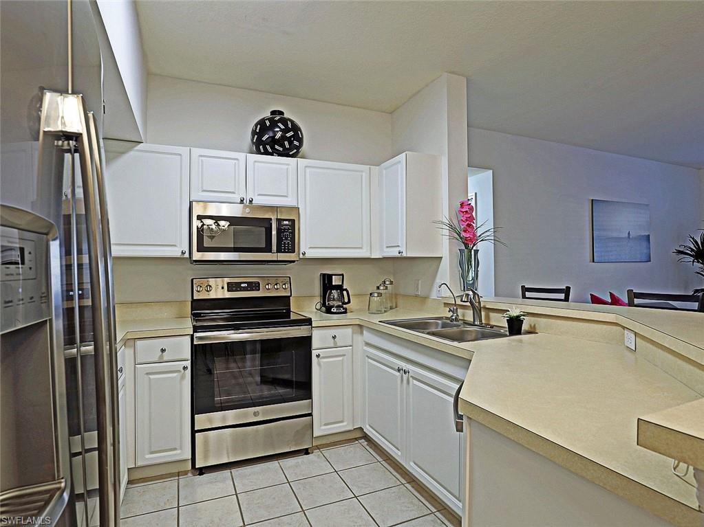 15645 Ocean Walk Cir 116 Property Photo 9
