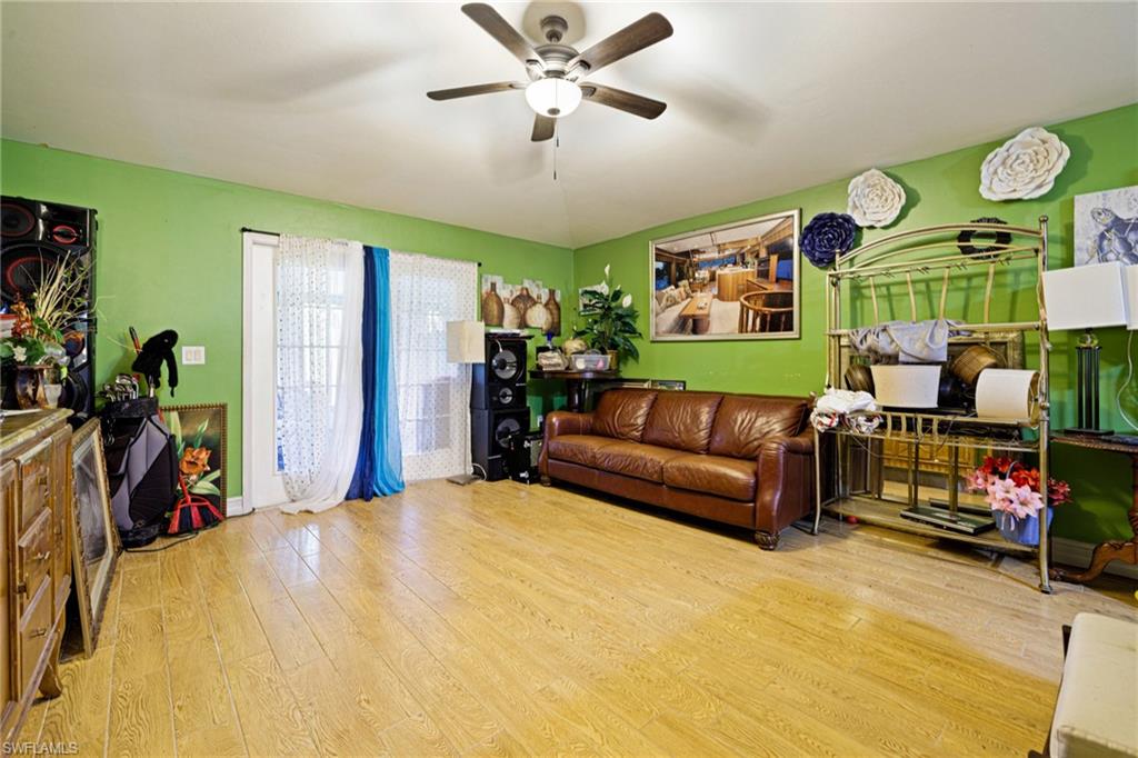 1407 Poinsettia Ave Property Photo 14
